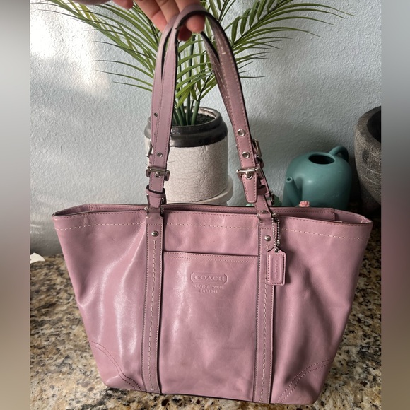 Coach Handbags - Coach leatherware lilac purse GUC